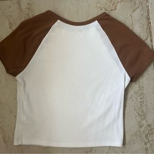 Small White/brown sleeve shirt